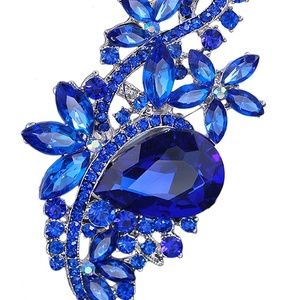 NWT!!! Fashion Flower Brooch Silver Plated (Blue)